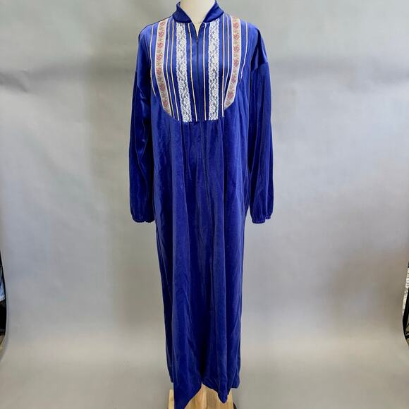 Vintage 70s at HomeWear by Sears blue velvet long house coat size Medium 12-14 - Picture 1 of 15